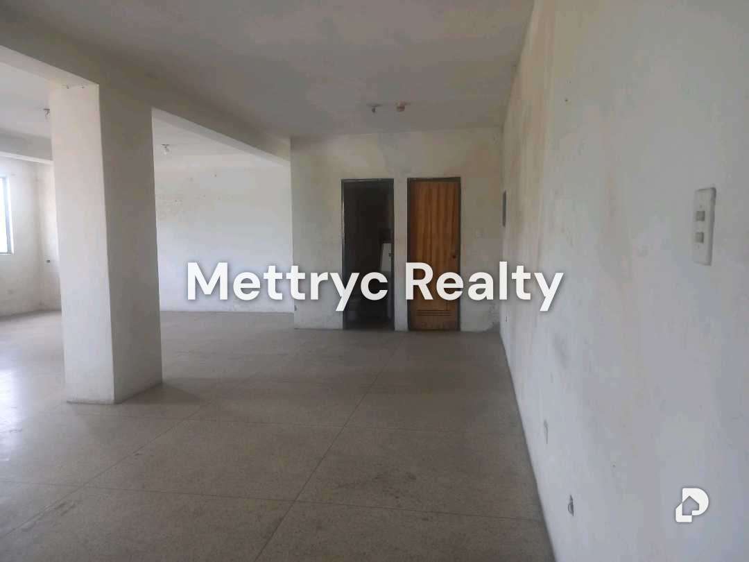 Local comercial en Casco Tocuyito, Valencia – 3