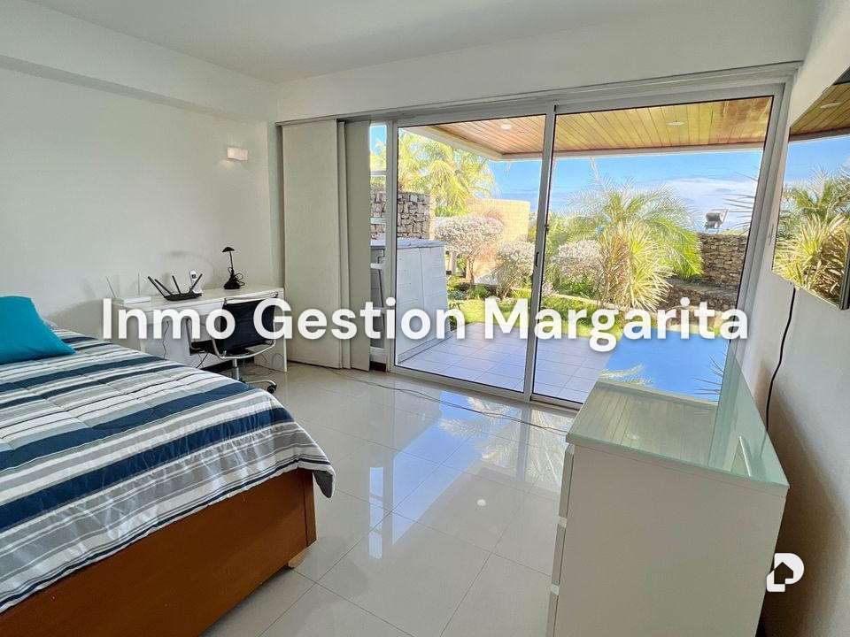 Casa en Puerto Moreno, Margarita – 3