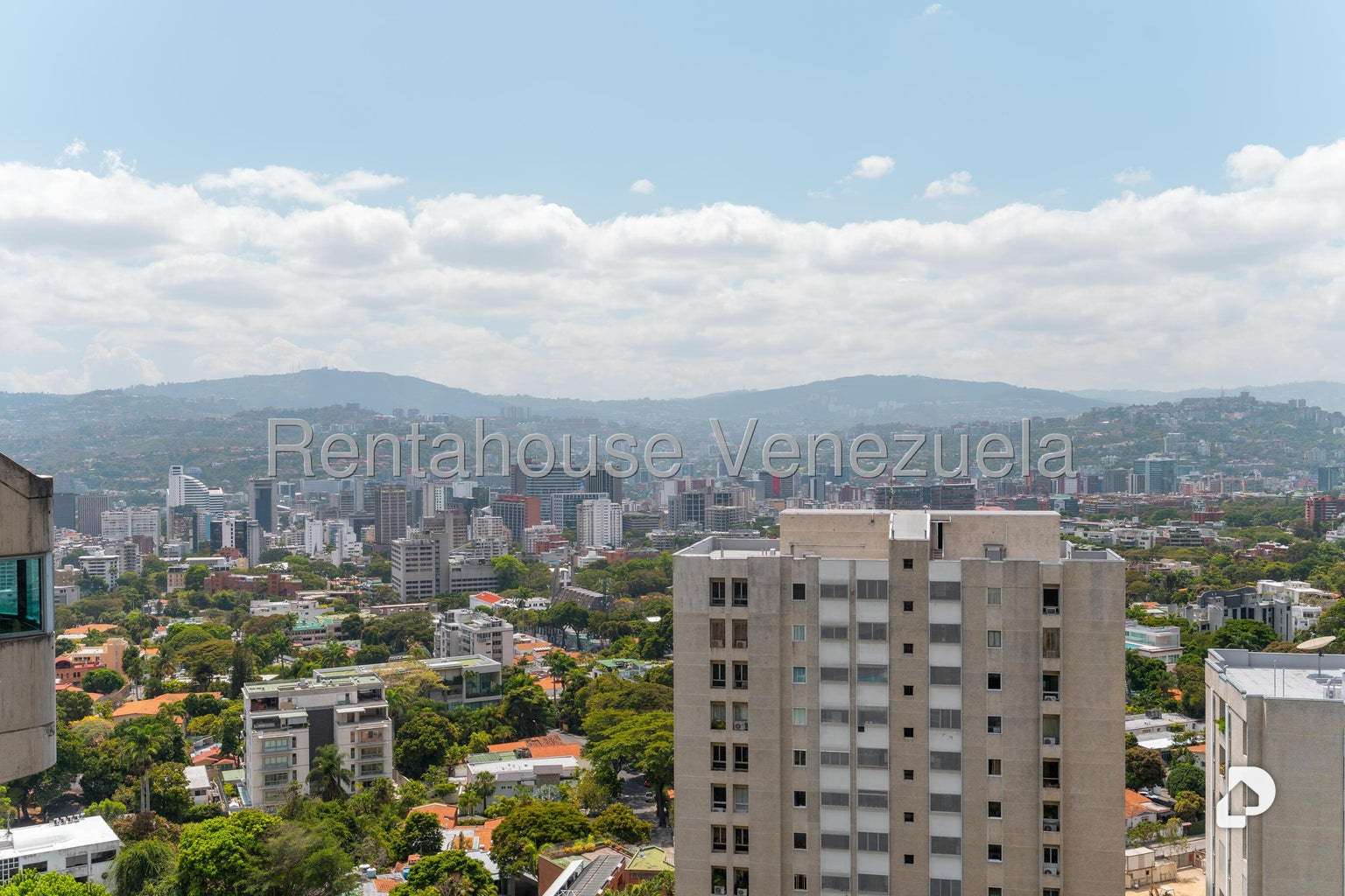 Apartamento en Altamira, Caracas – 51