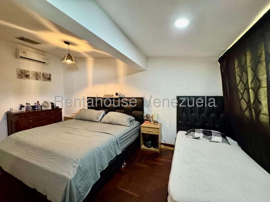 Casa en Lomas De La Trinidad, Caracas
