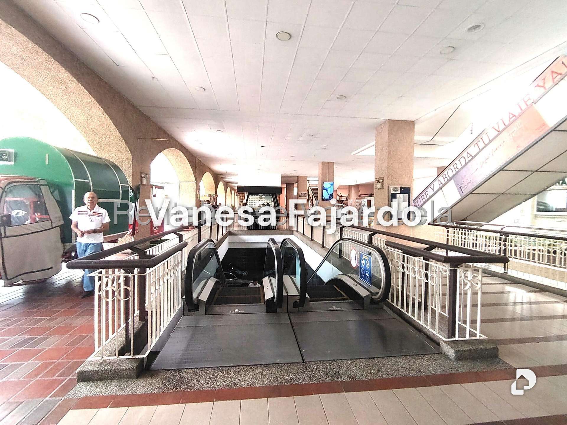 Local comercial en Prados del Este, Caracas – 18