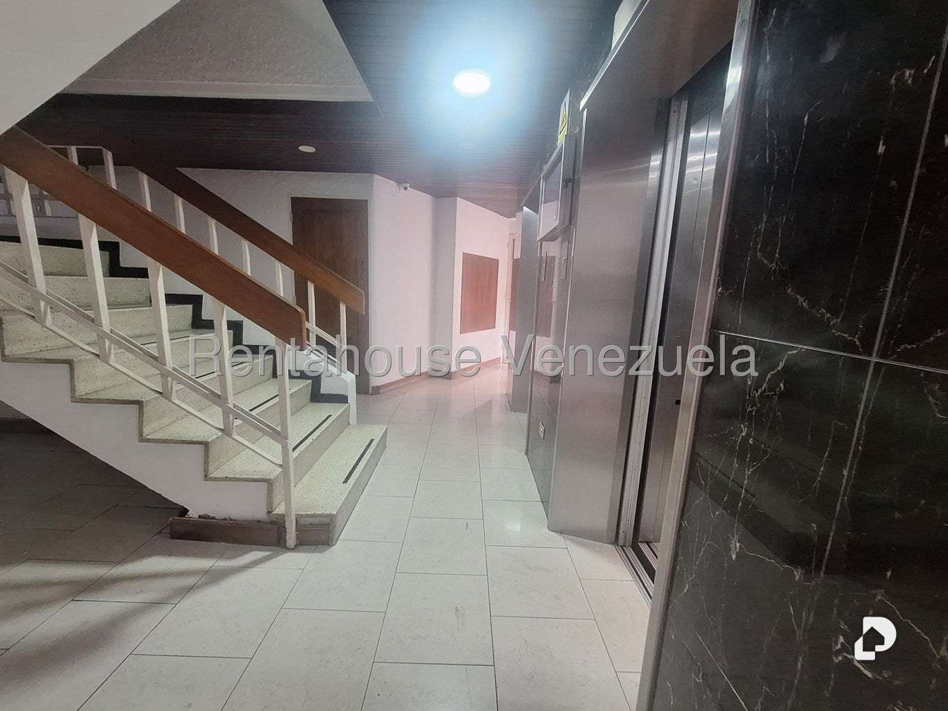 Apartamento en Santa Paula, Caracas – 24