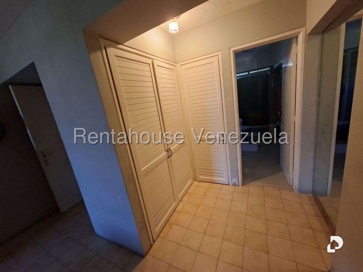 Casa en Cerro Verde, Caracas – 81
