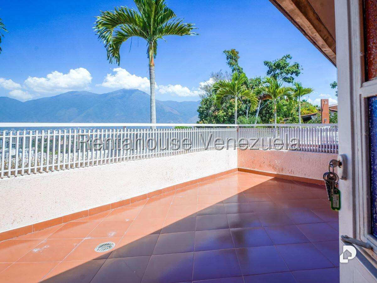 Casa en Cerro Verde, Caracas – 31