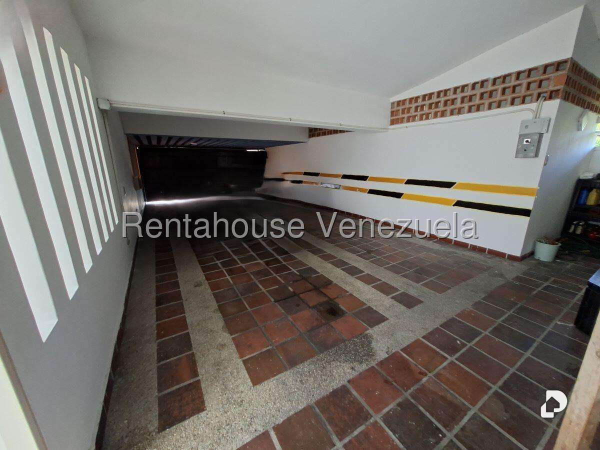 Casa en Cerro Verde, Caracas – 58