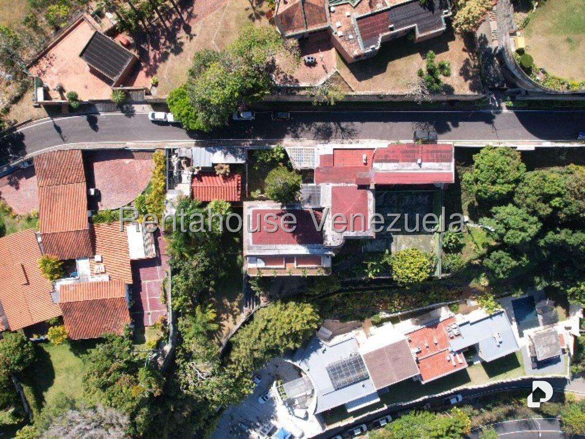 Casa en Cerro Verde, Caracas – 111