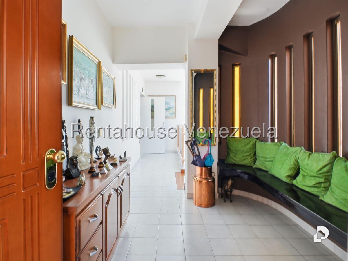 Casa en Cerro Verde, Caracas – 3
