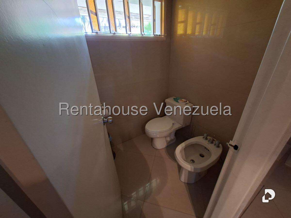 Casa en Cerro Verde, Caracas – 22