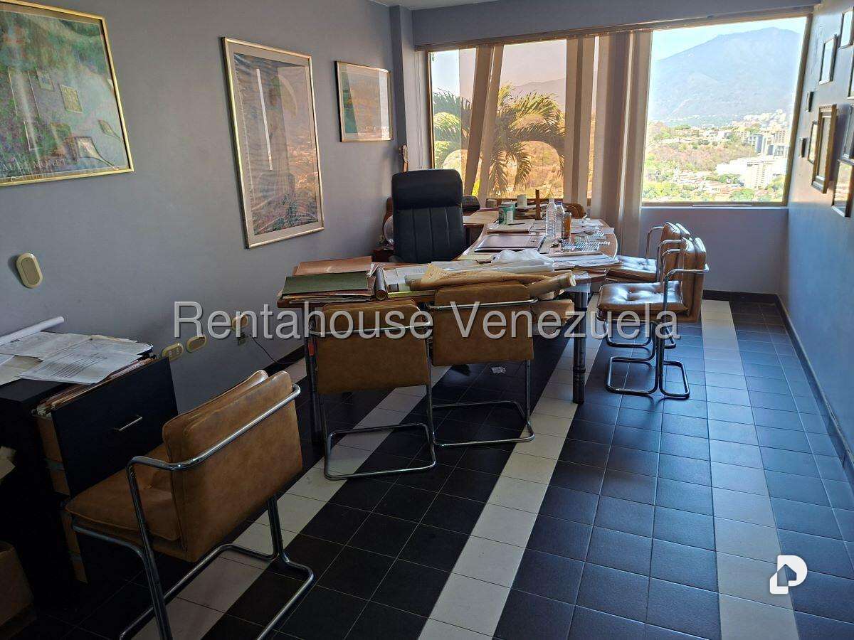Casa en Cerro Verde, Caracas – 34