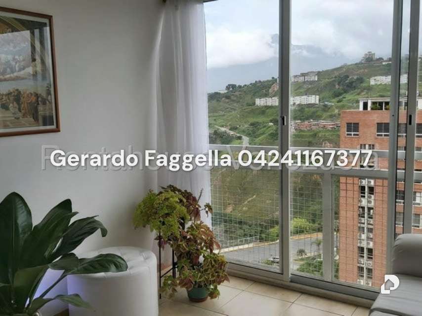 Apartment in El Encantado, Caracas – 3