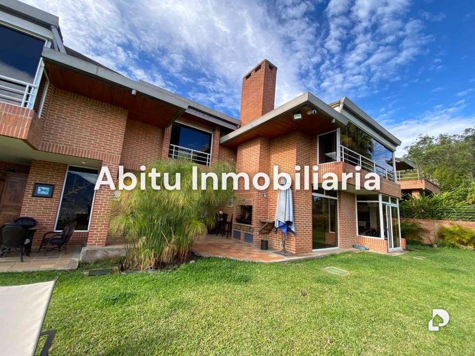 Casa en Alto Hatillo, Caracas – 3