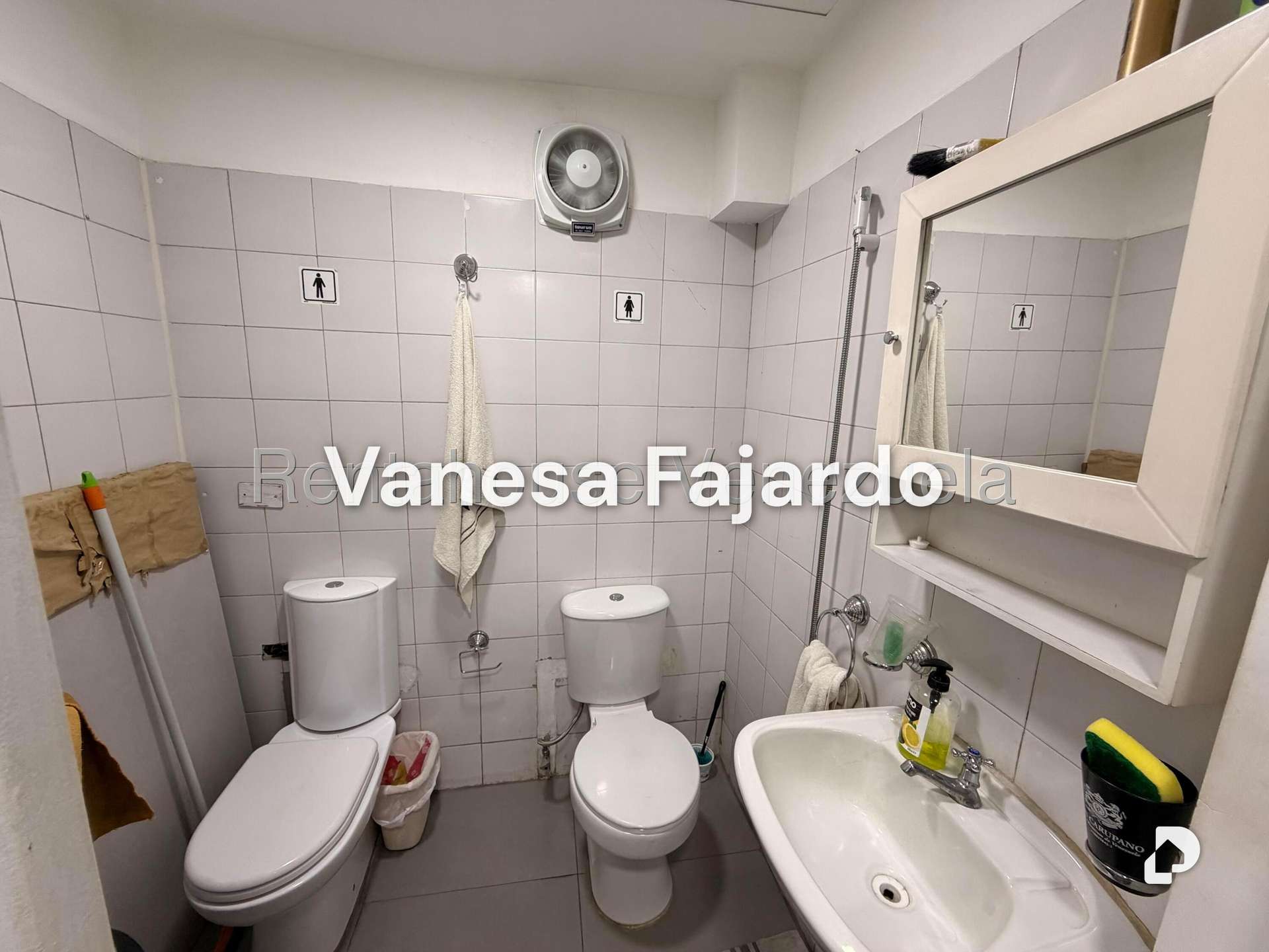 Local comercial en Las Mercedes, Caracas – 22