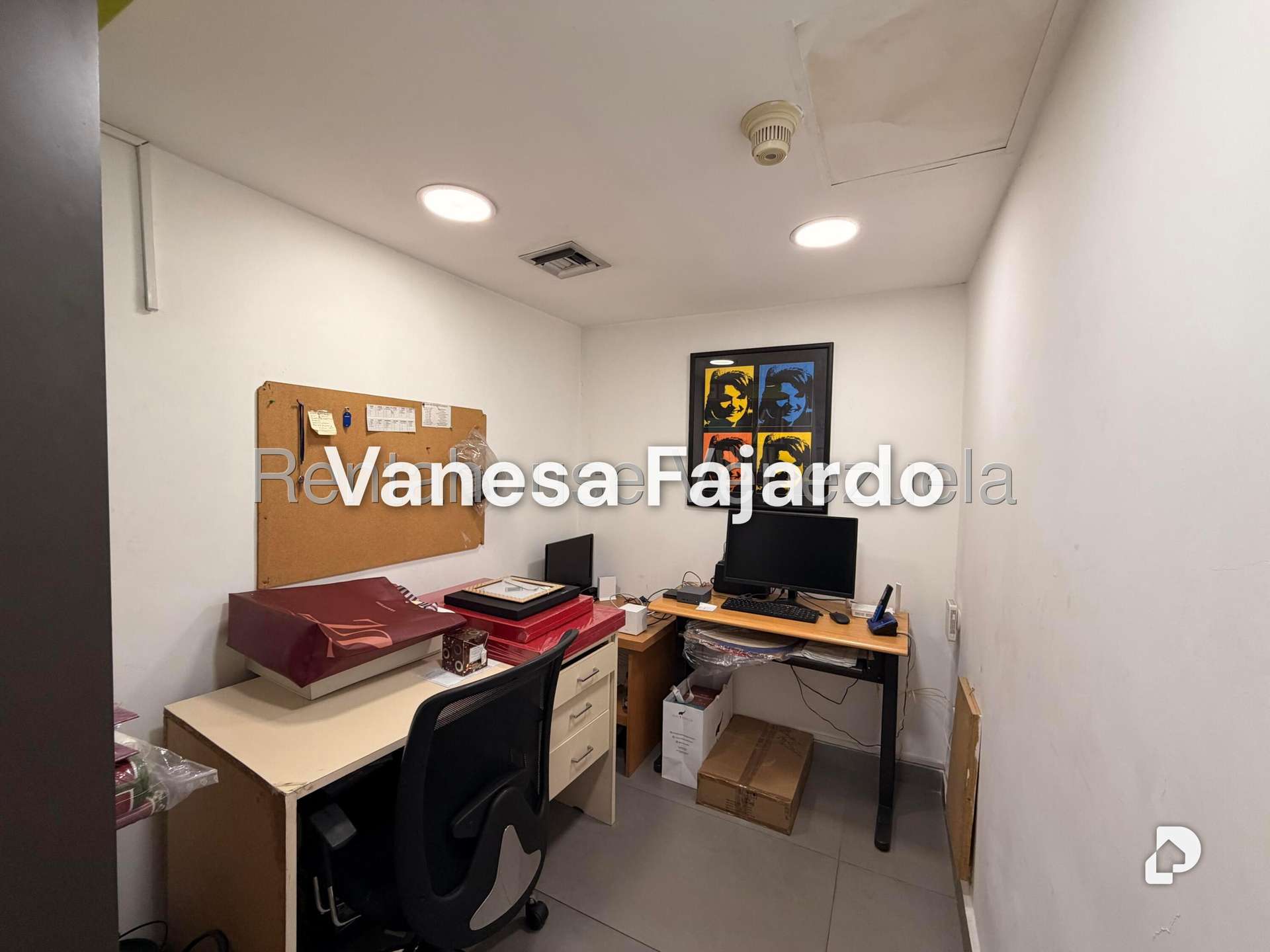 Local comercial en Las Mercedes, Caracas – 23