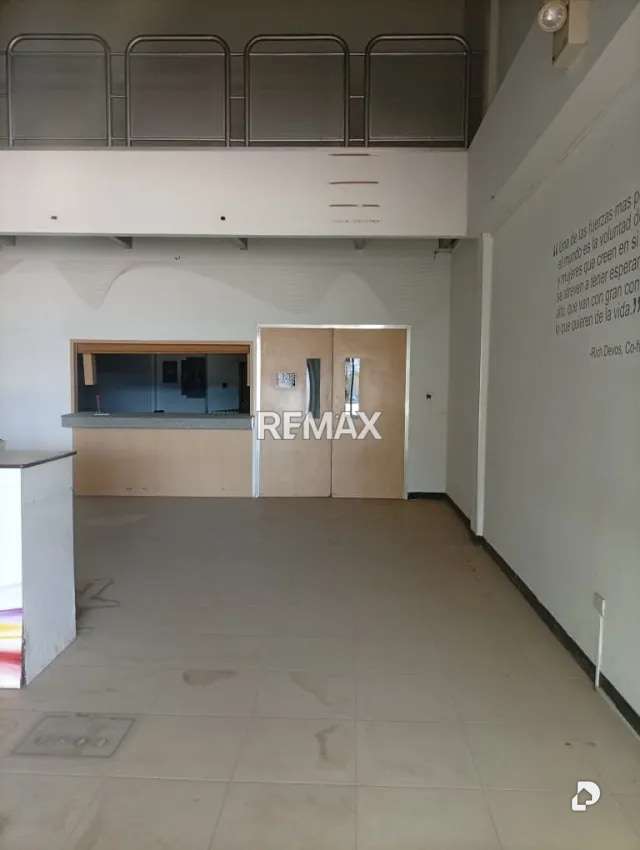 Local comercial en Av. 16, Maracaibo – 2