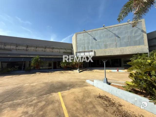 Local comercial en Av. 16, Maracaibo – 5