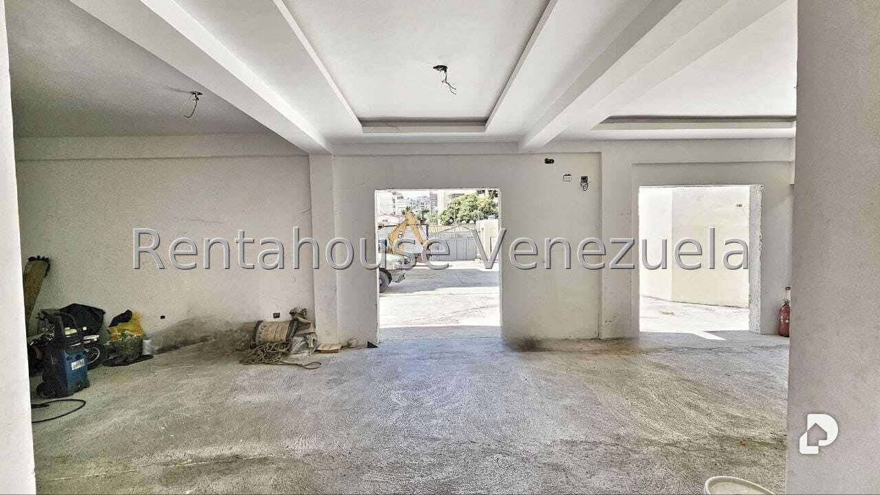 Edificio en La Florida, Caracas – 7