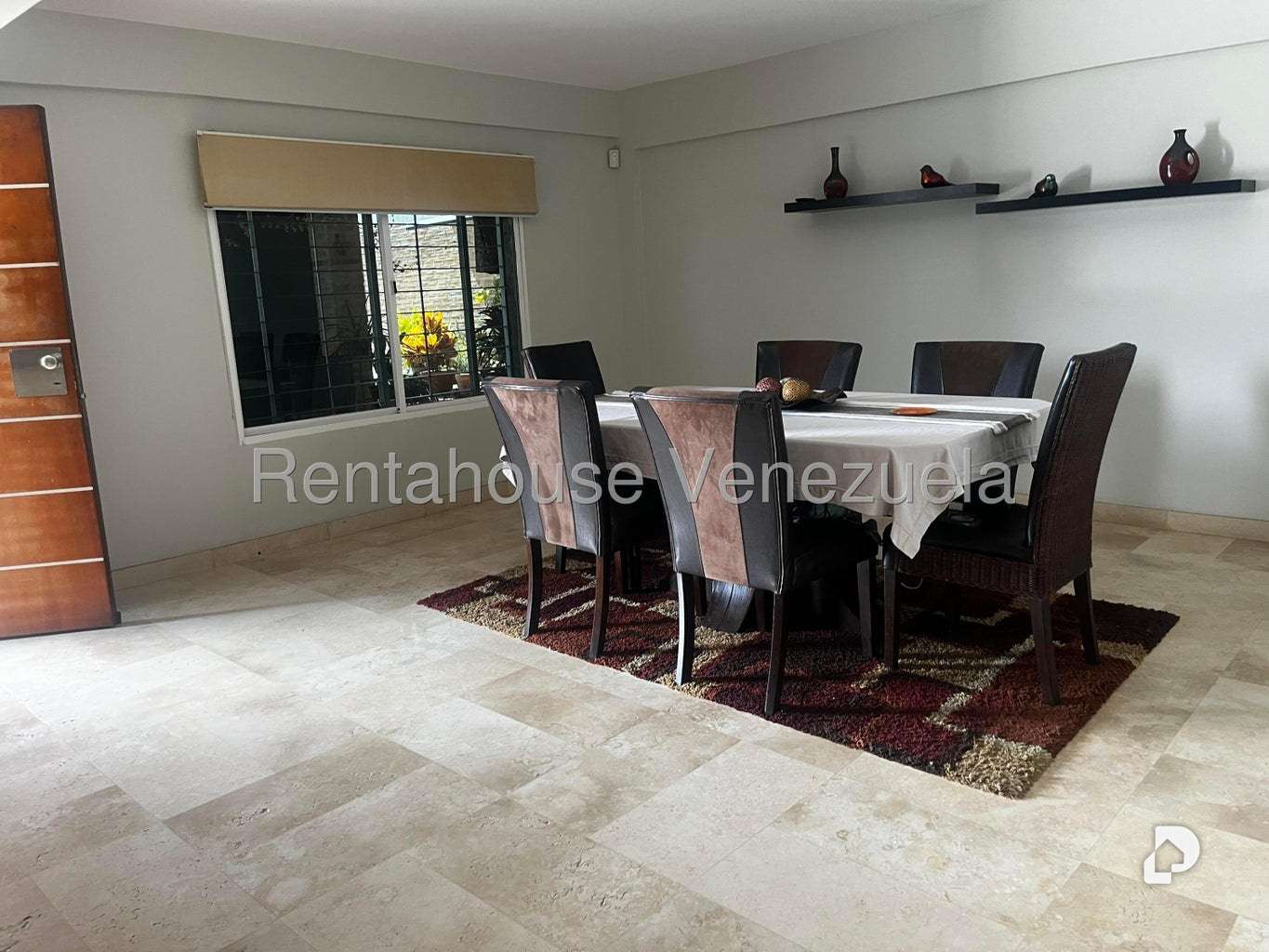 Casa en Oripoto, Caracas – 14