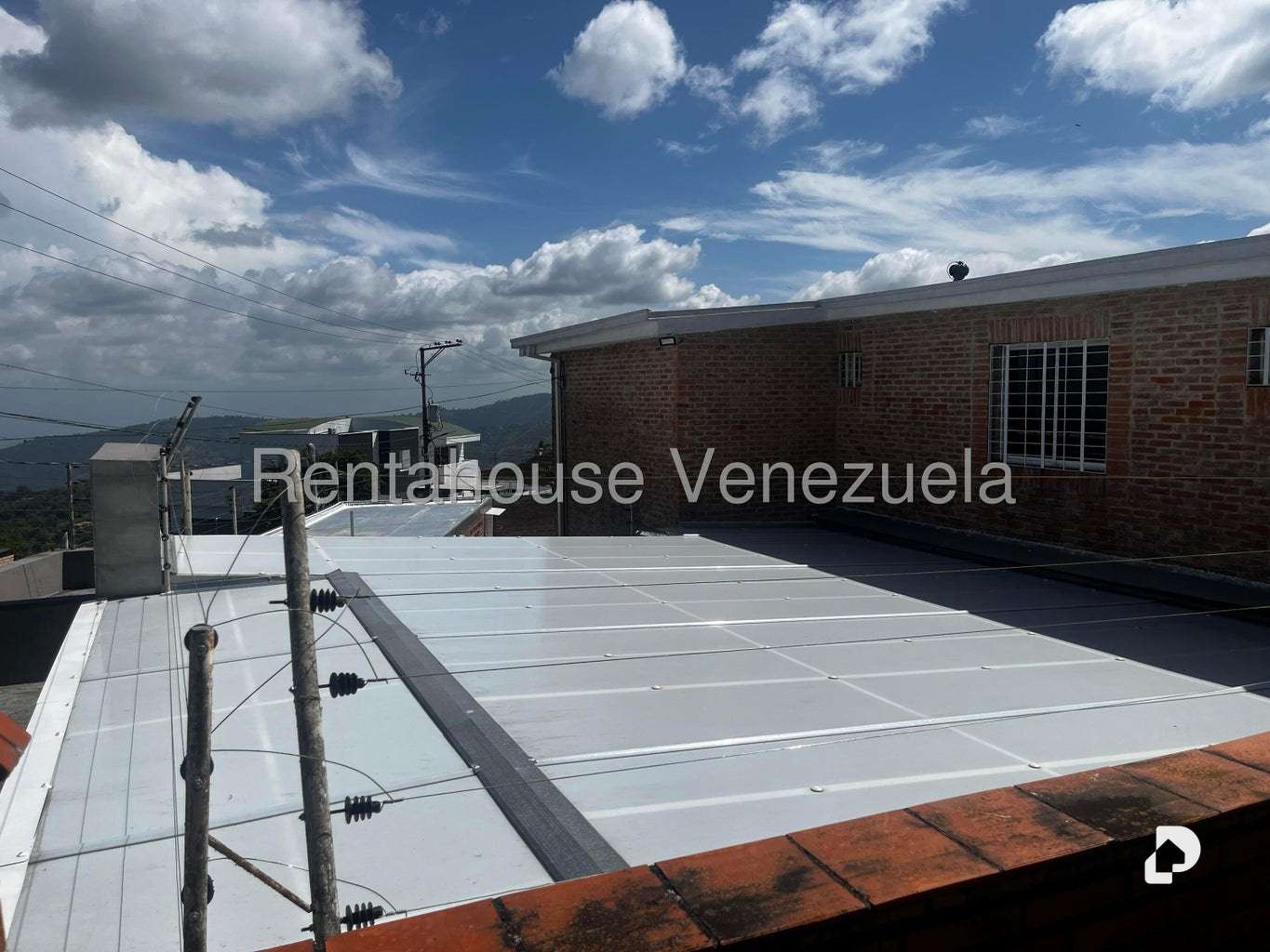 Casa en Oripoto, Caracas – 68