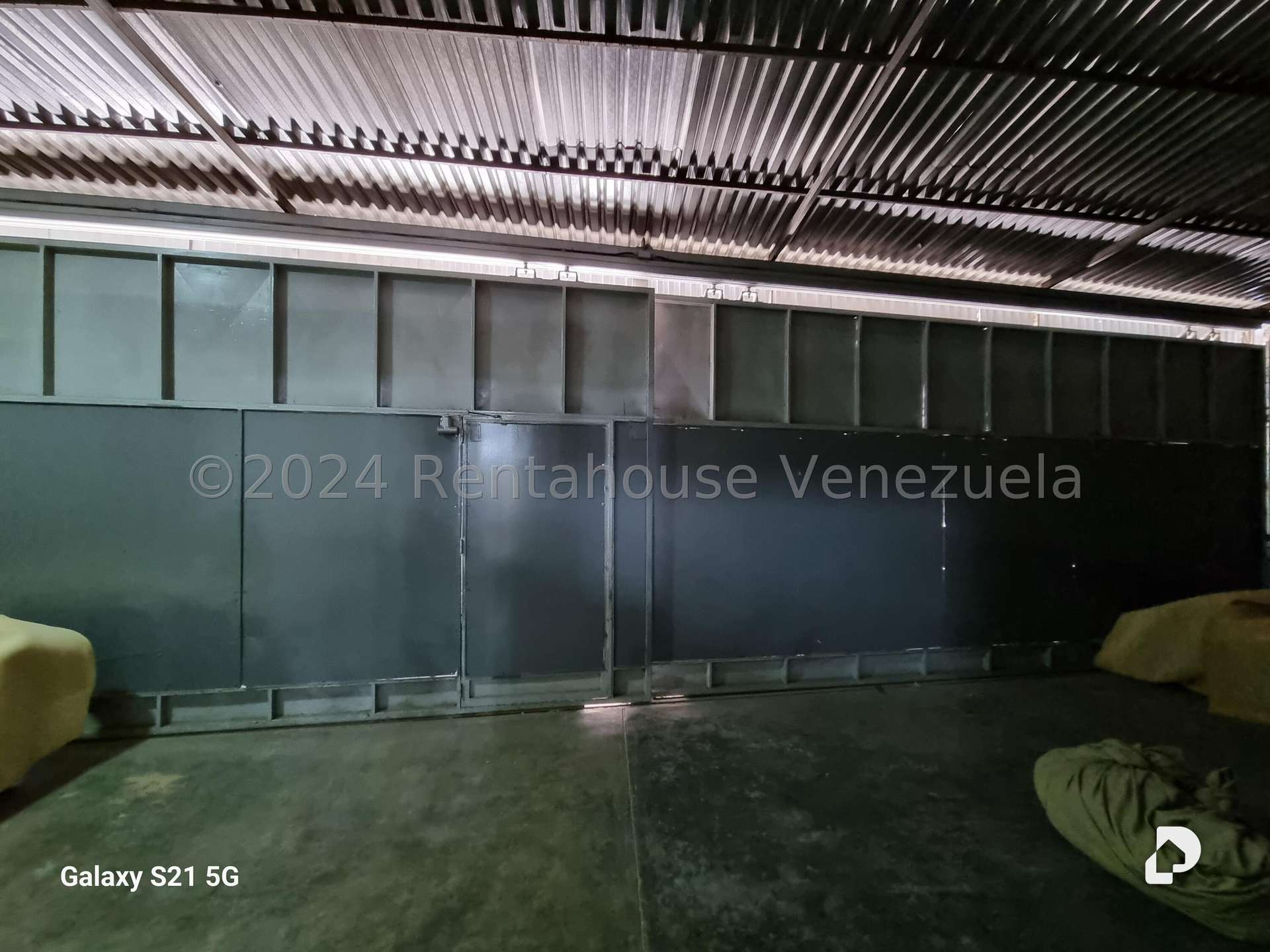 Local comercial en Los Rosales, Caracas – 2