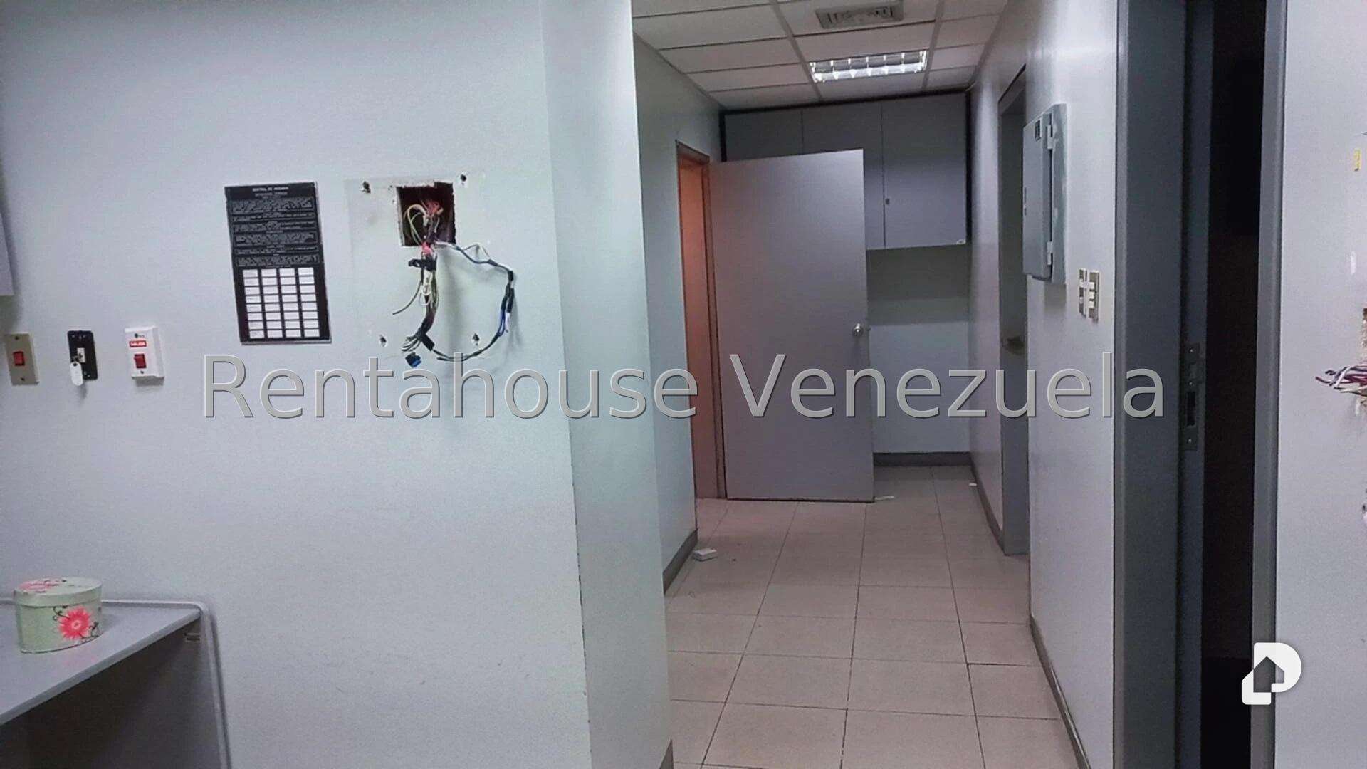 Local comercial en Los Ruices, Caracas – 11