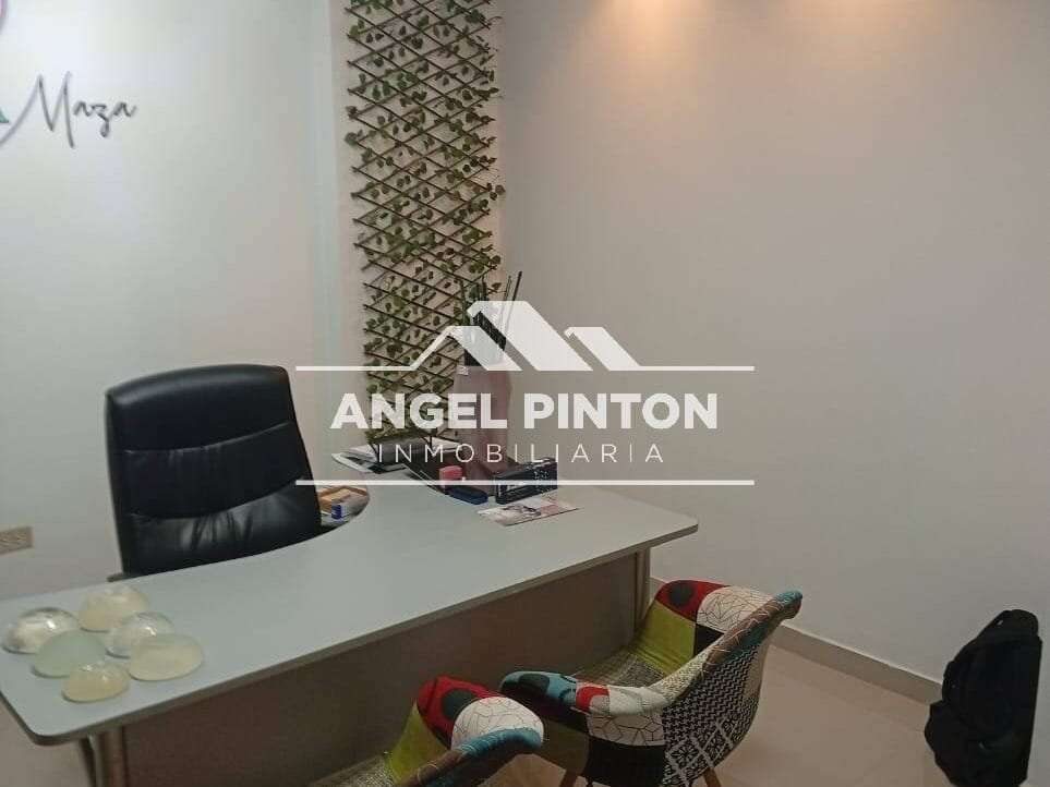 Office in Maracaibo - 1