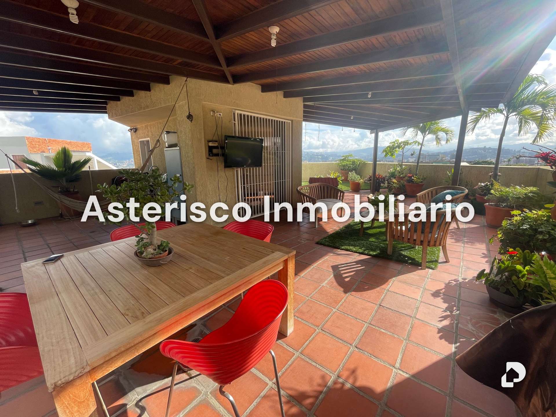 Apartamento en Los Palos Grandes, Caracas – 12