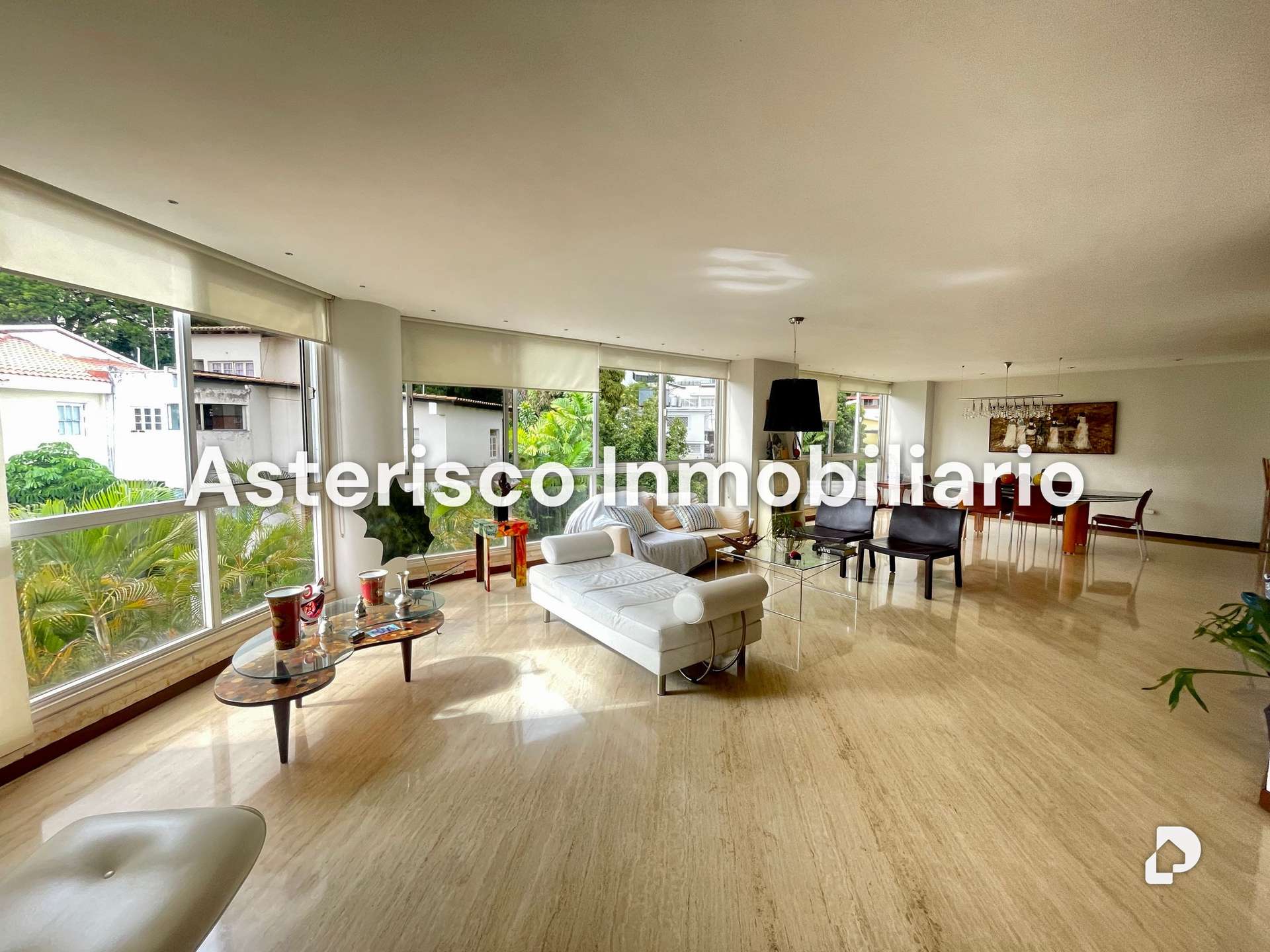 Apartamento en Los Palos Grandes, Caracas – 1