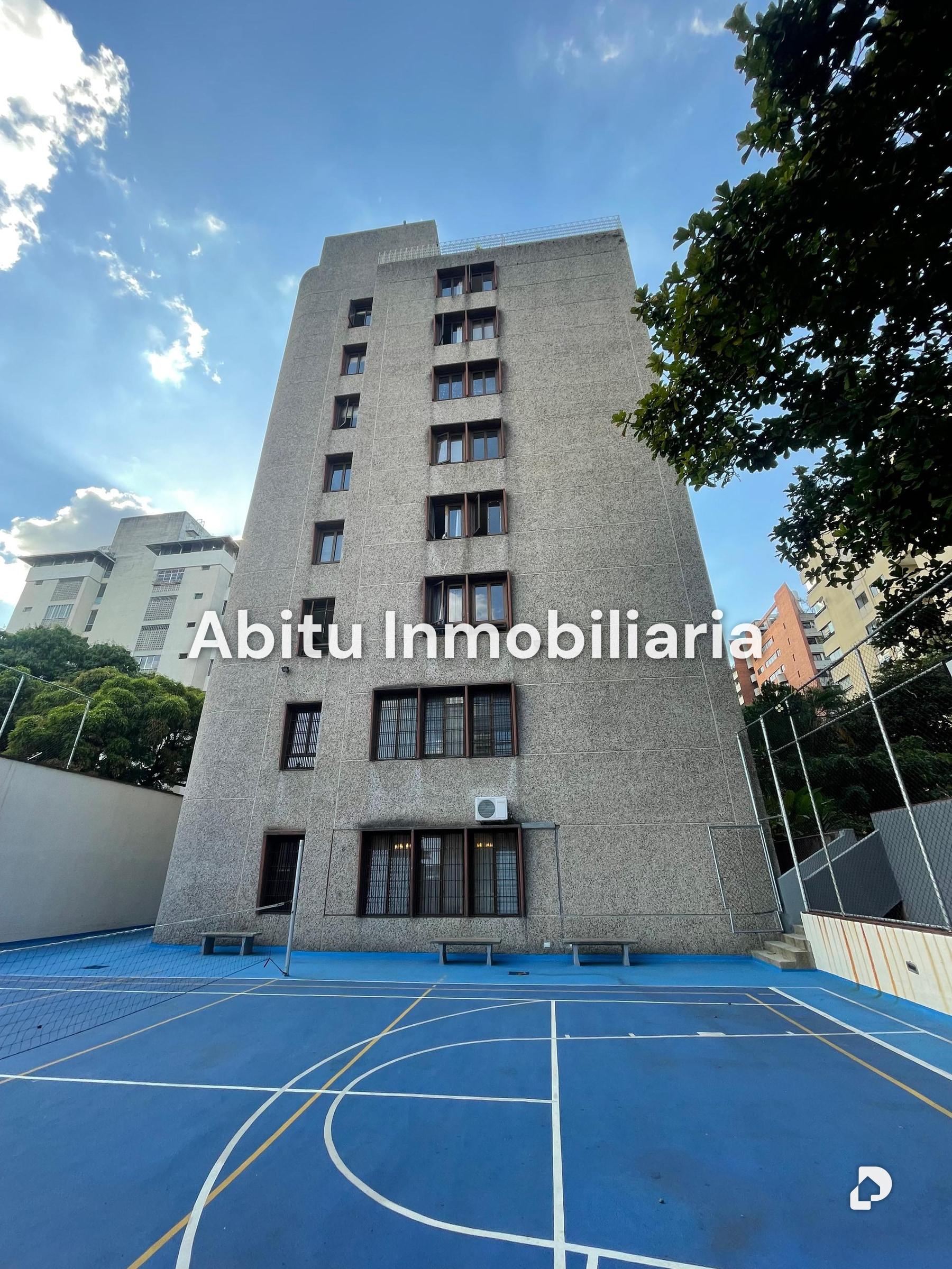 Edificio en La Florida, Caracas – 3