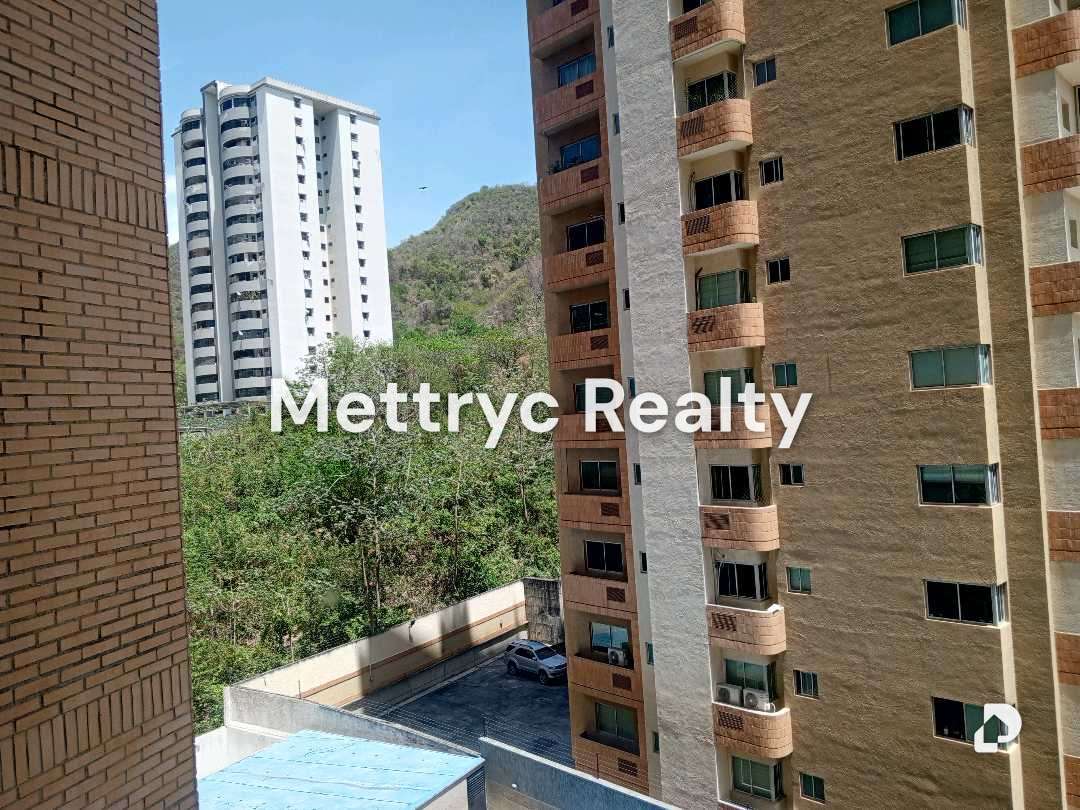 Apartamento en Las Chimeneas, Valencia – 28