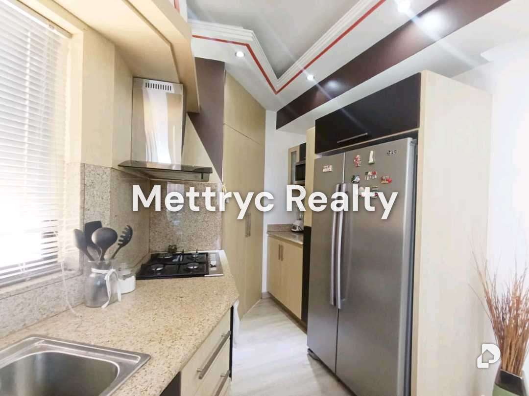 Apartamento en Las Chimeneas, Valencia – 2