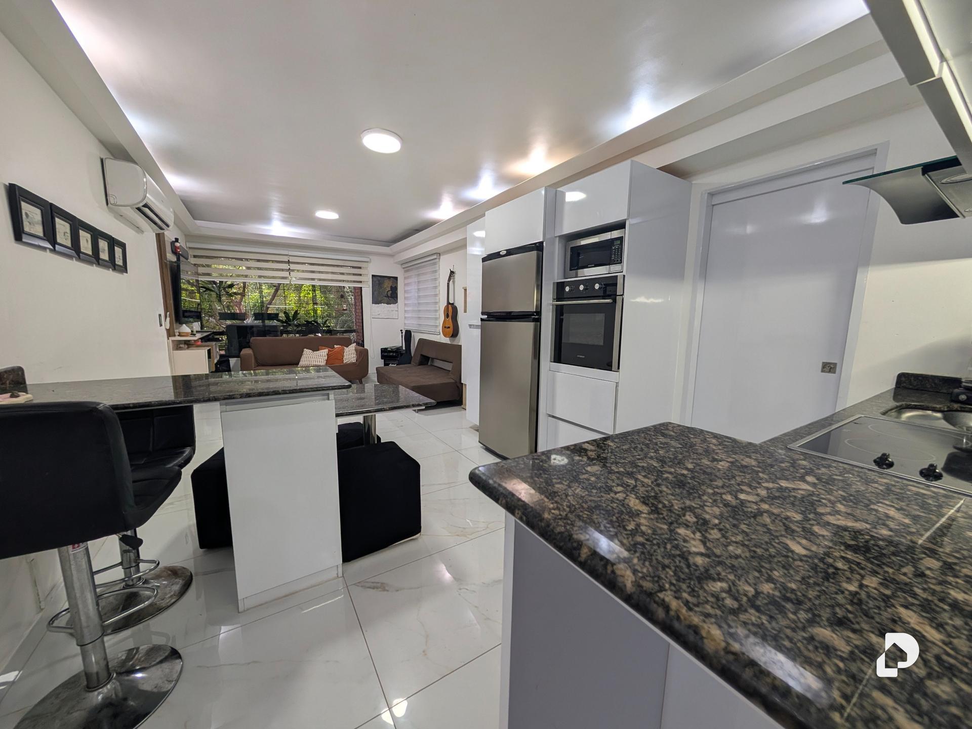 Apartamento en El Rosal, Caracas – 1