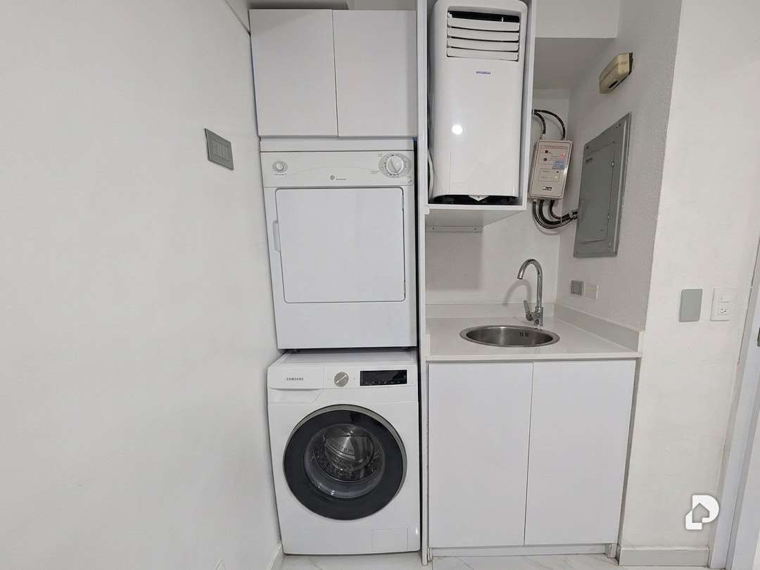 Apartamento en El Rosal, Caracas – 3