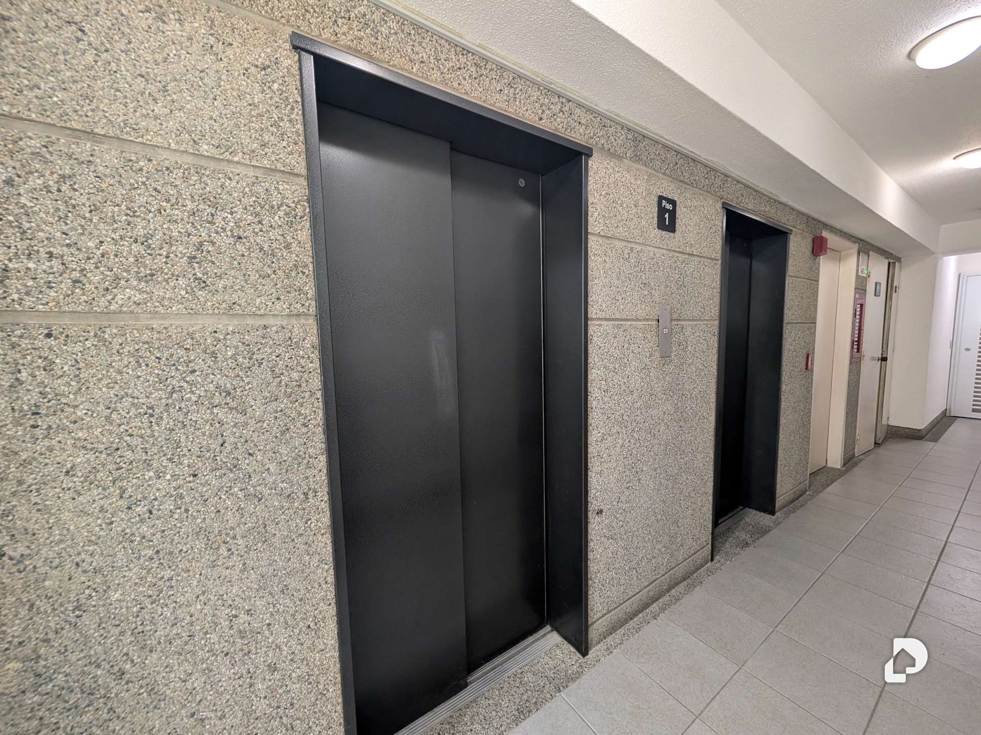 Apartamento en El Rosal, Caracas – 15