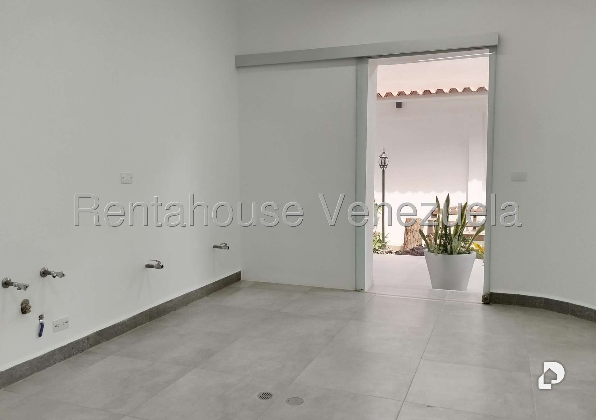Casa en Colinas de Bello Monte, Caracas – 24