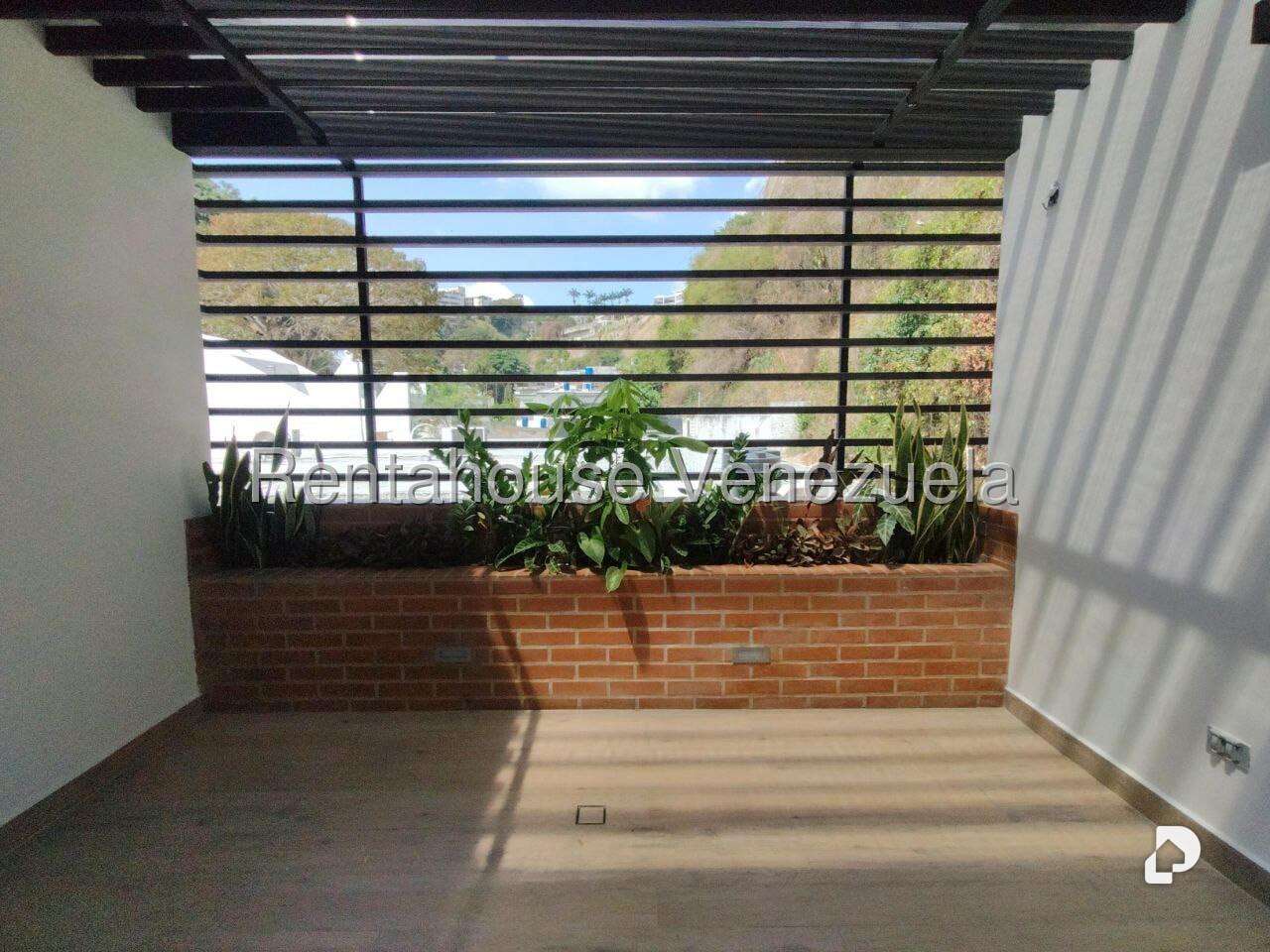 Casa en Colinas de Bello Monte, Caracas – 81