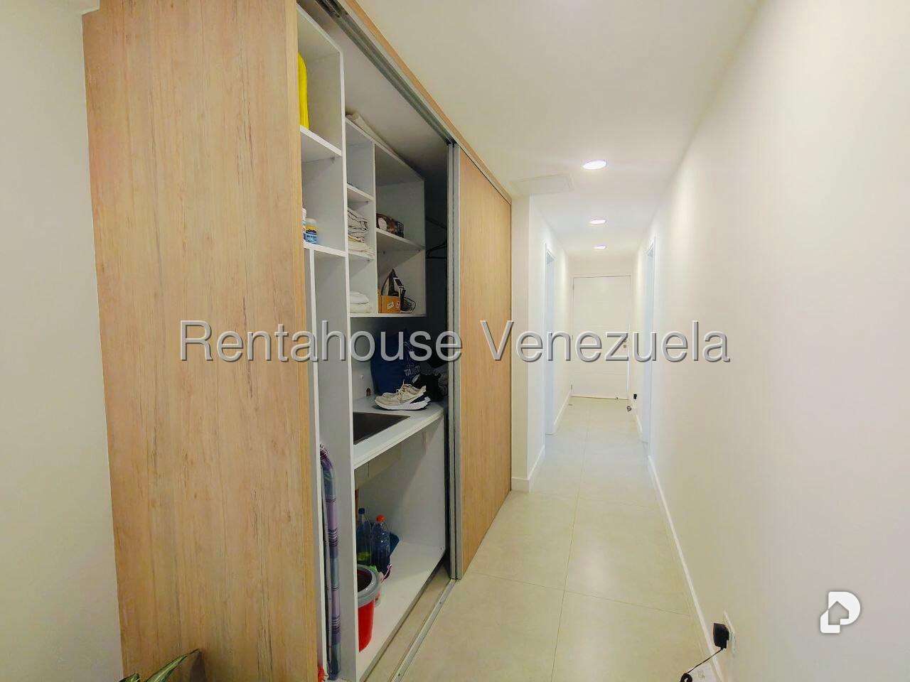 Casa en Colinas de Bello Monte, Caracas – 88