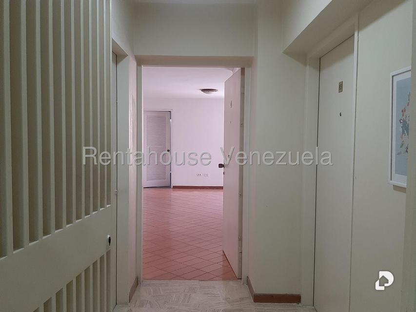 Apartamento en La Alameda, Caracas – 2