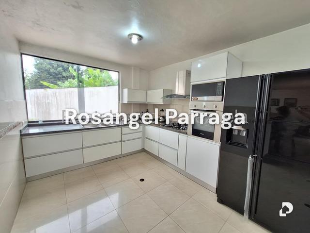 Casa en Parroquia Urbana San José, Valencia – 5