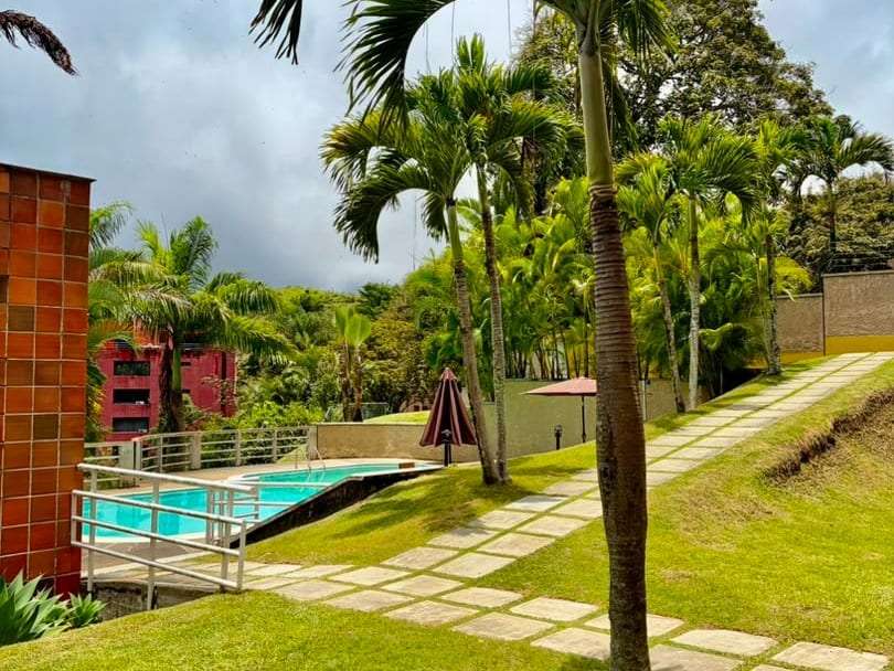 Apartamento en Oripoto, Caracas - 1