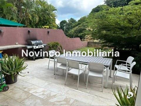 Apartamento en La Lagunita, Caracas – 2