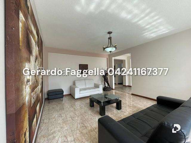 Casa en Urb. Miranda, Caracas – 8