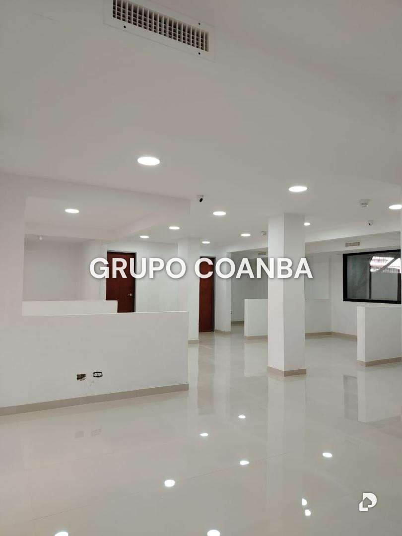 Galpón en Boleíta, Caracas – 13
