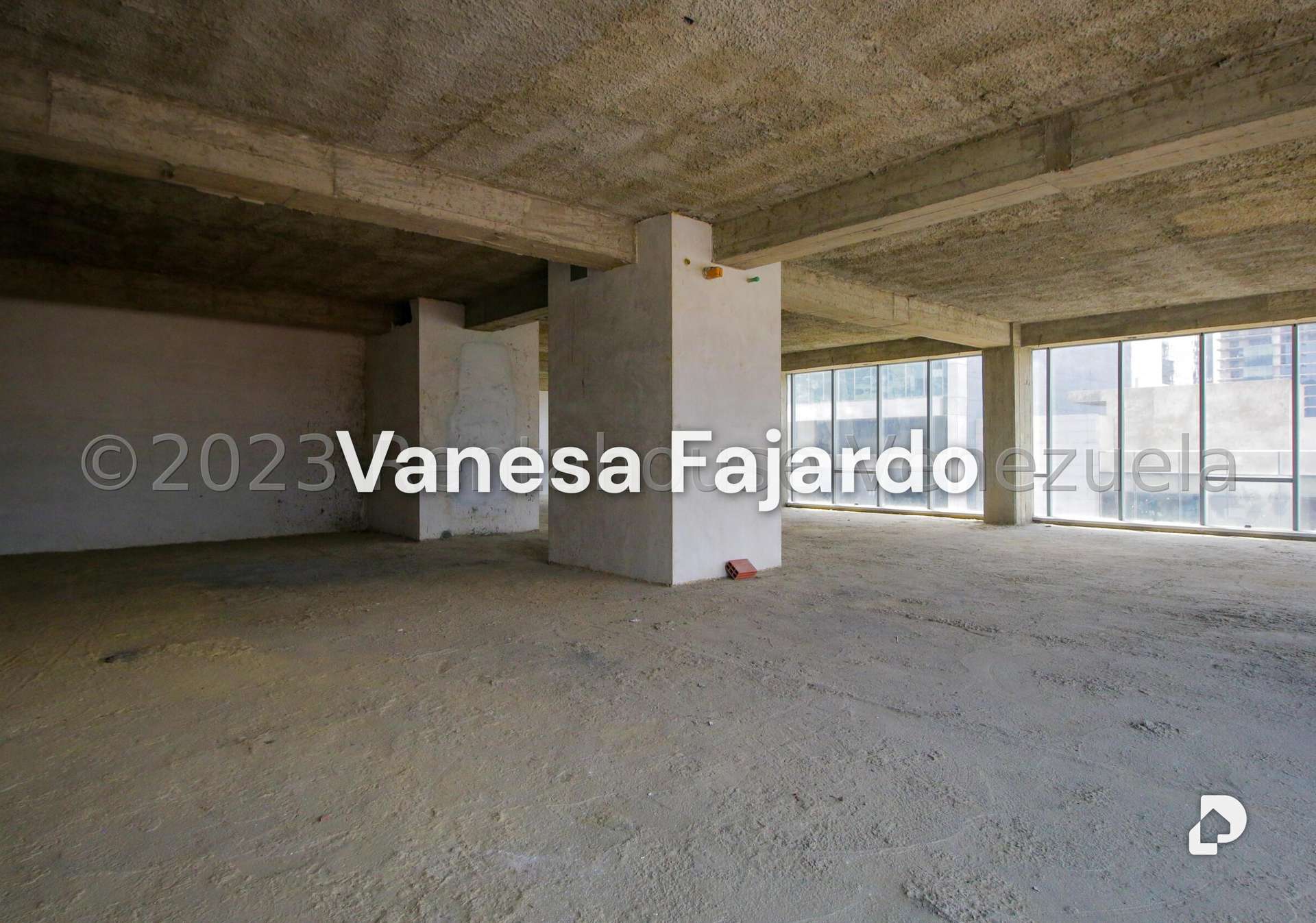 Oficina en Las Mercedes, Caracas – 10
