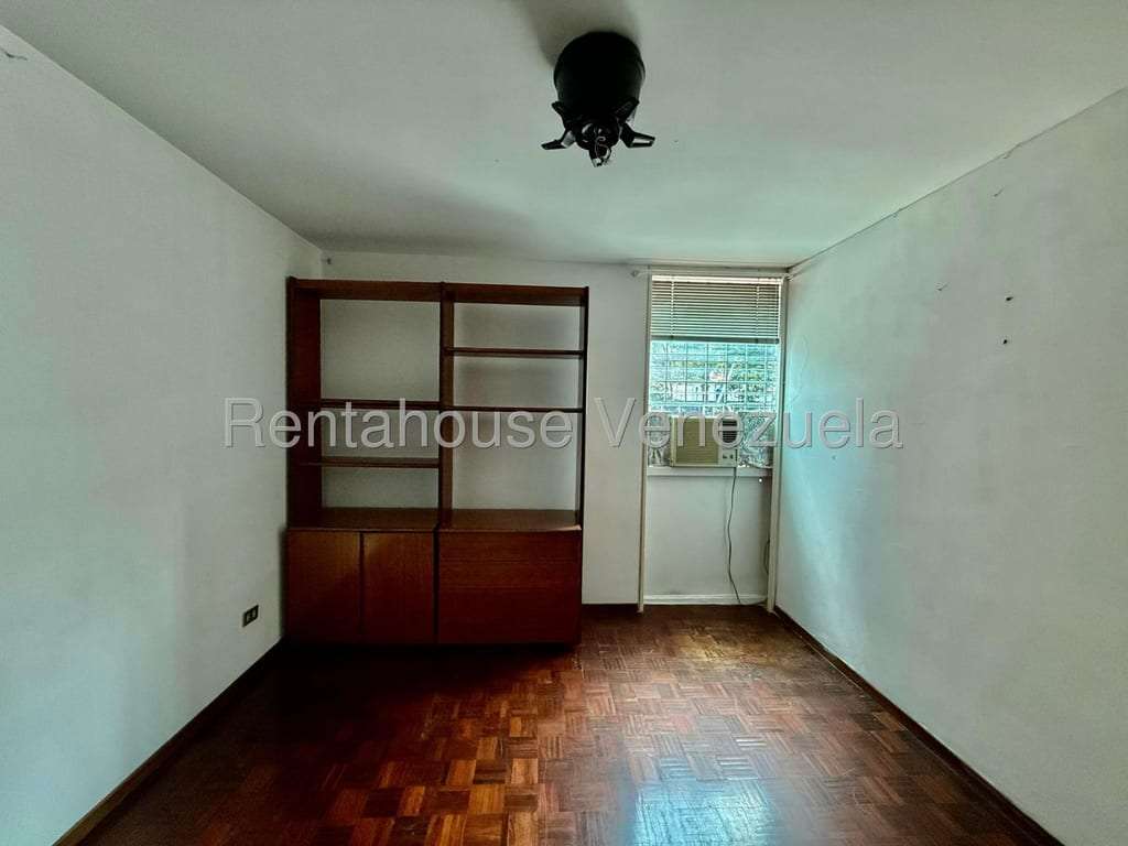 Apartamento en San Román, Caracas