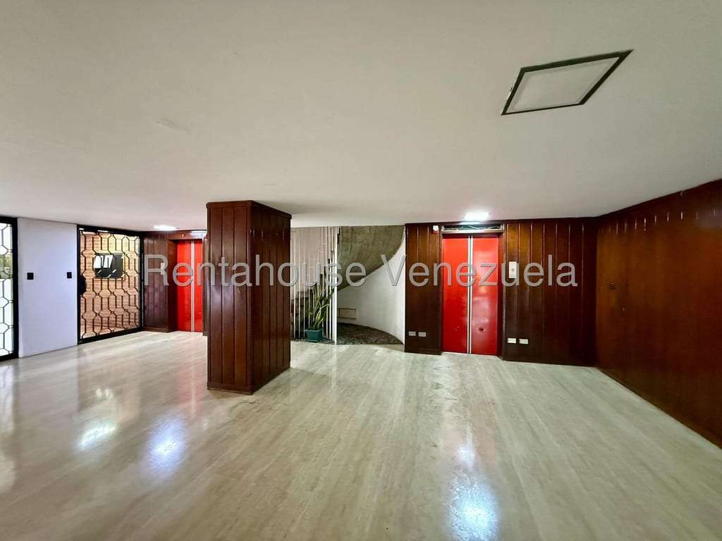 Apartamento en San Román, Caracas