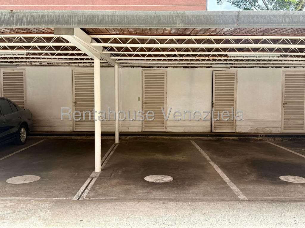 Apartamento en San Román, Caracas