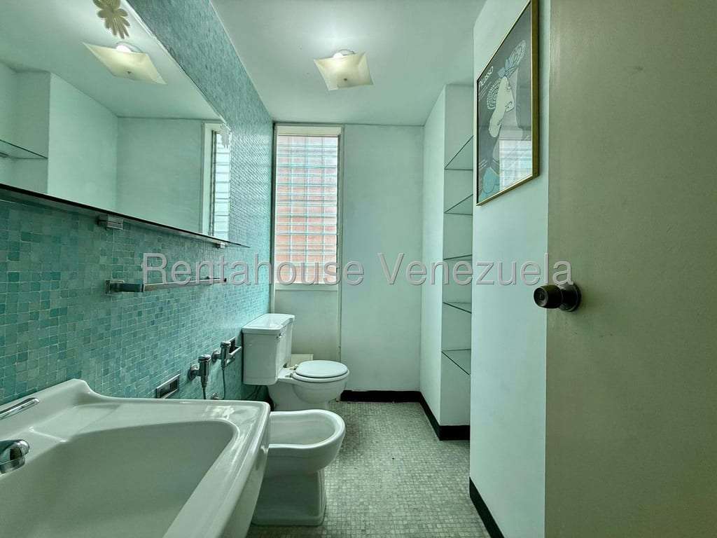 Apartamento en San Román, Caracas