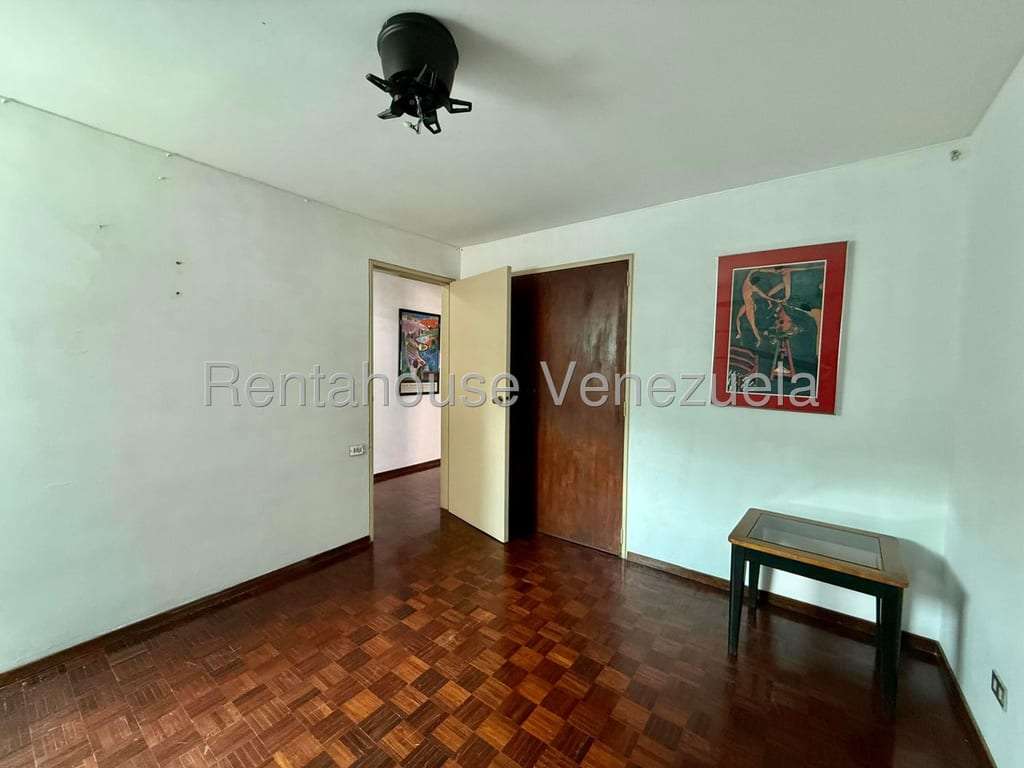 Apartamento en San Román, Caracas