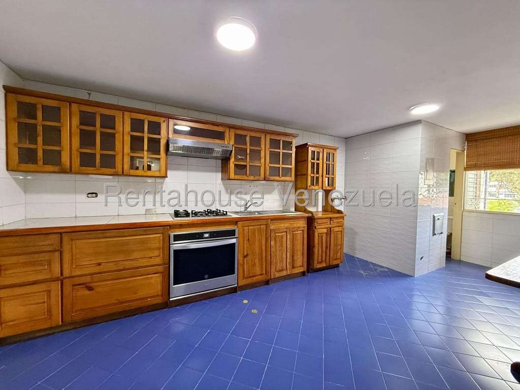 Apartamento en San Román, Caracas