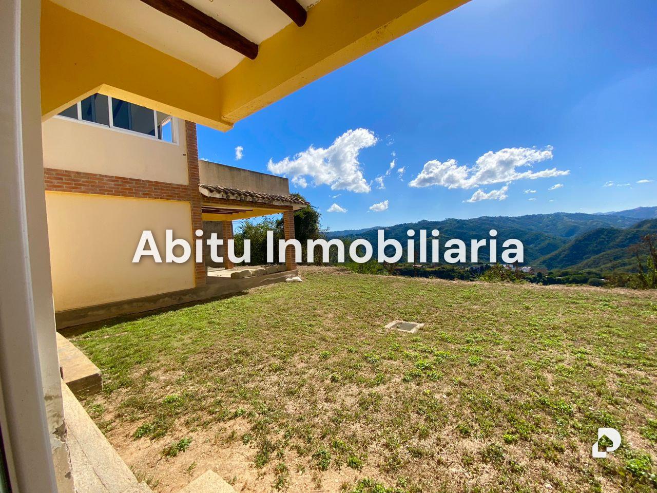 Casa en La Lagunita, Caracas – 2